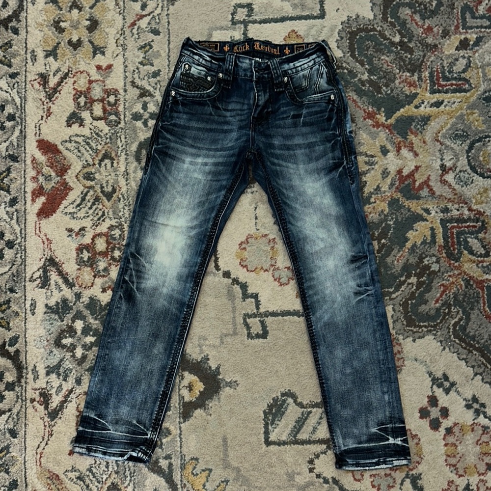 Men’s Rock Revival Slim Straight Jean